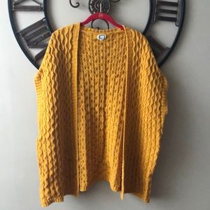 Cable knit cardigan